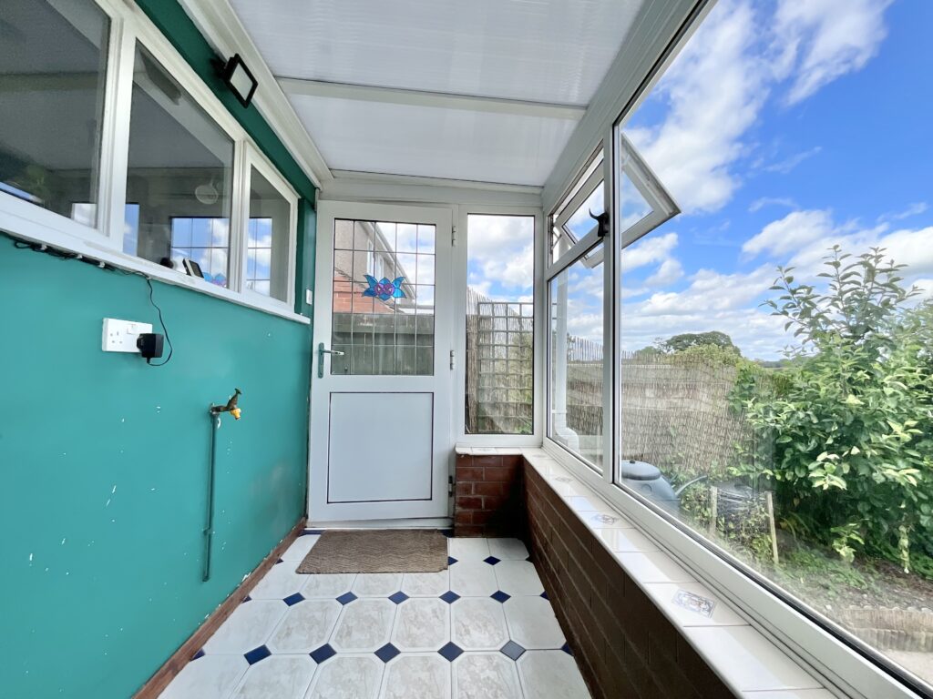 Leek Road, Cheadle, ST10