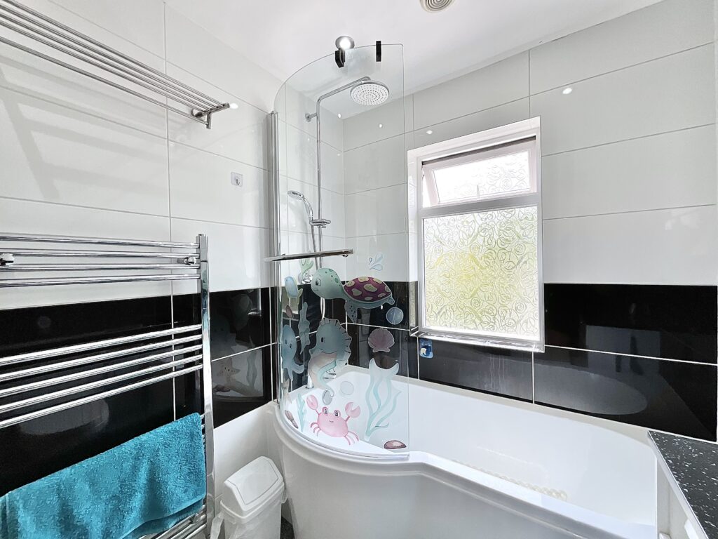 Leek Road, Cheadle, ST10