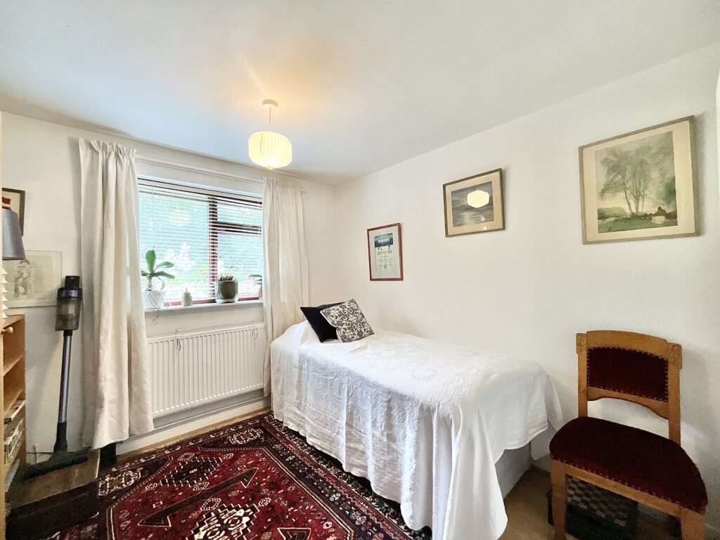 Leek Road, Cheadle, ST10