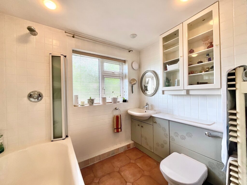 Leek Road, Cheadle, ST10