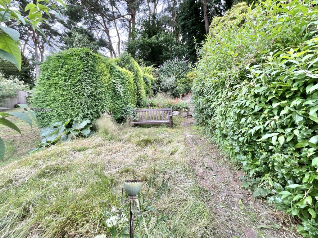 Foxt Road, Foxt, ST10