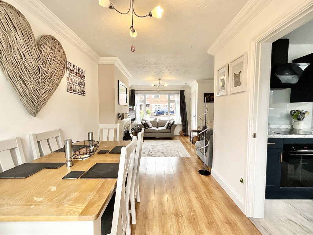 Dale Close, Cheadle, ST10