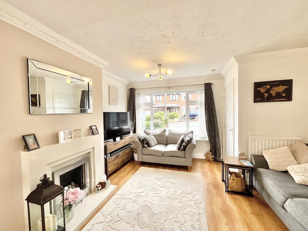 Dale Close, Cheadle, ST10