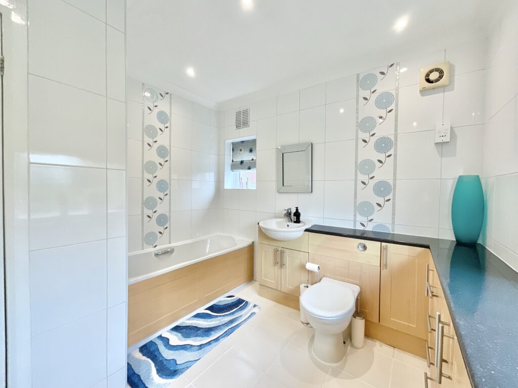 Perthy Grove, Stoke-On-Trent, ST4