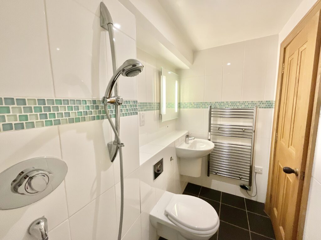 Sidmouth Avenue, Newcastle, ST5