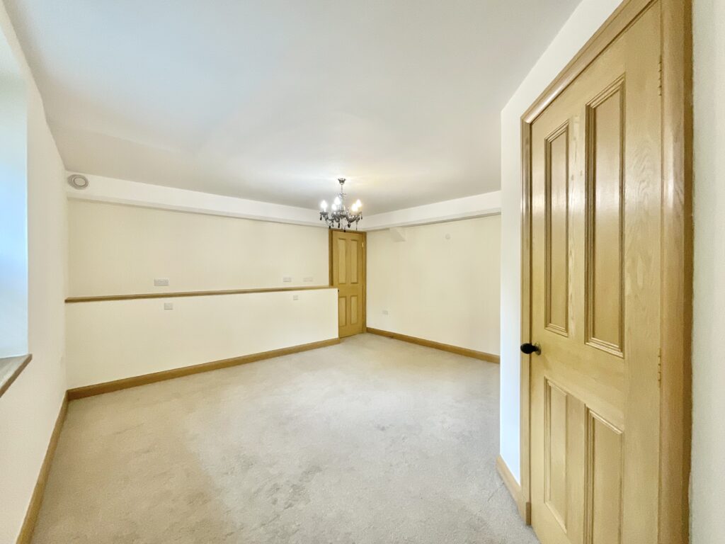 Sidmouth Avenue, Newcastle, ST5