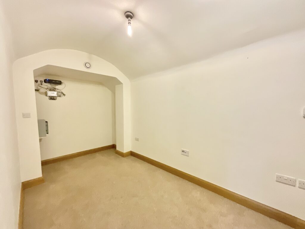Sidmouth Avenue, Newcastle, ST5