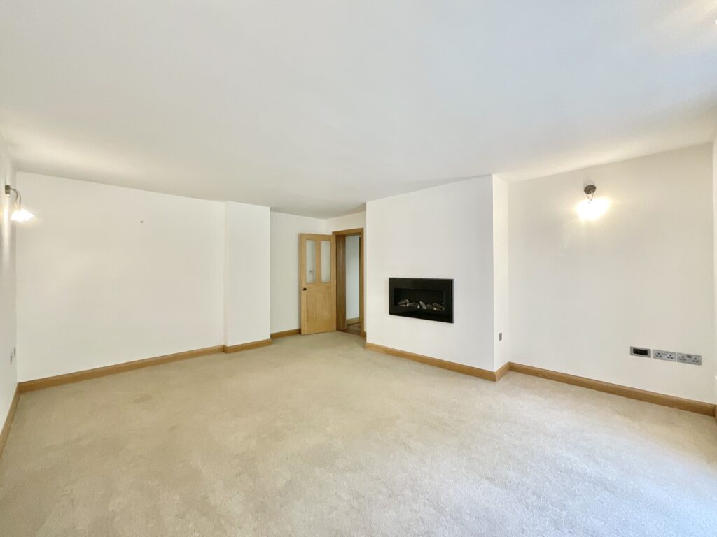 Sidmouth Avenue, Newcastle, ST5