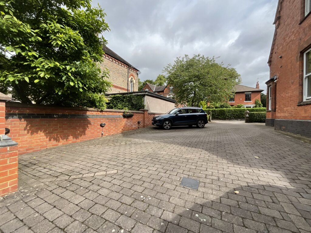 Sidmouth Avenue, Newcastle, ST5