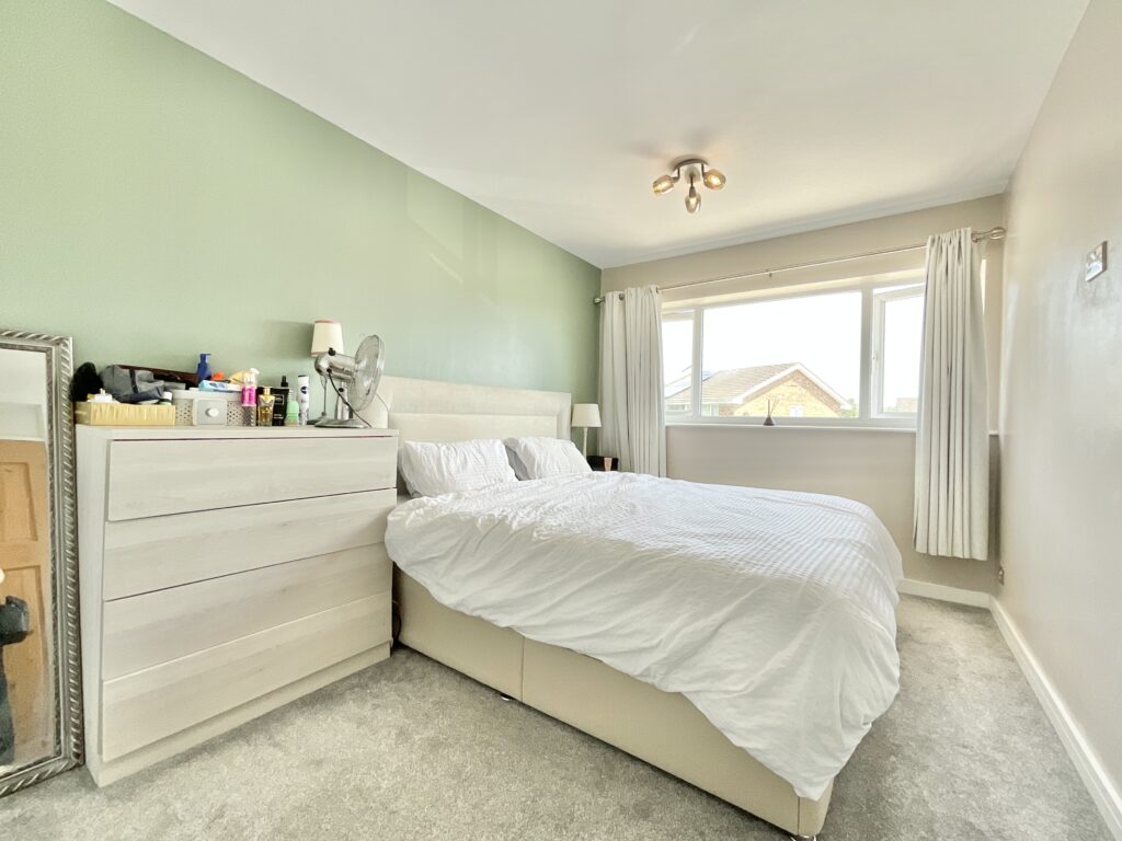 Hollies Brook Close, Gnosall, ST20