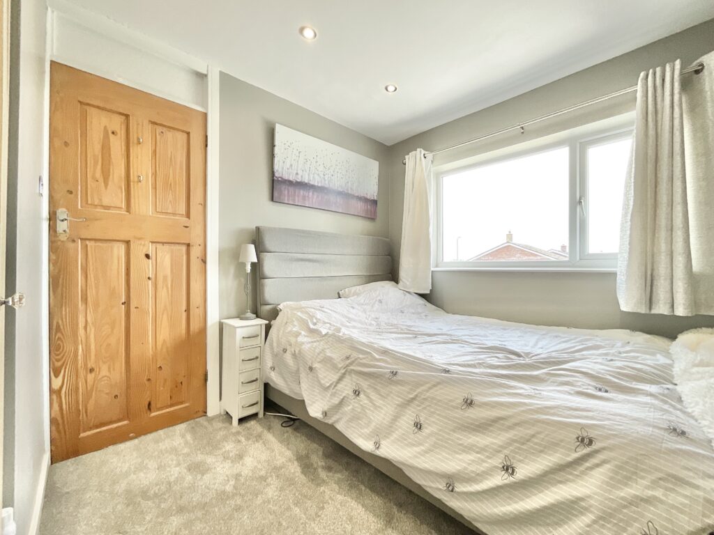 Hollies Brook Close, Gnosall, ST20