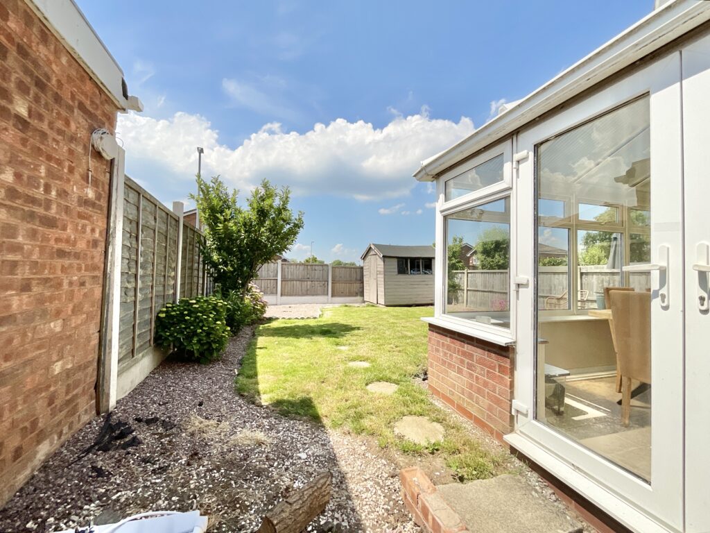 Hollies Brook Close, Gnosall, ST20