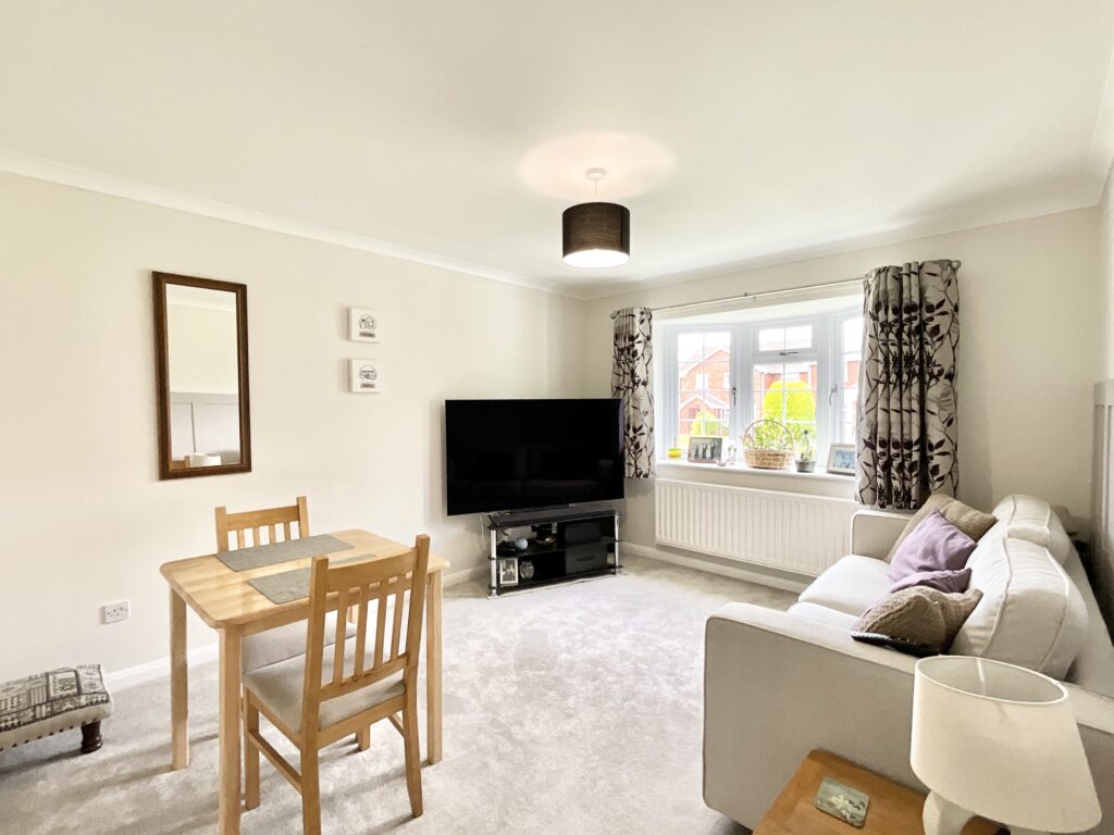 Meadow Close, Gnosall, ST20