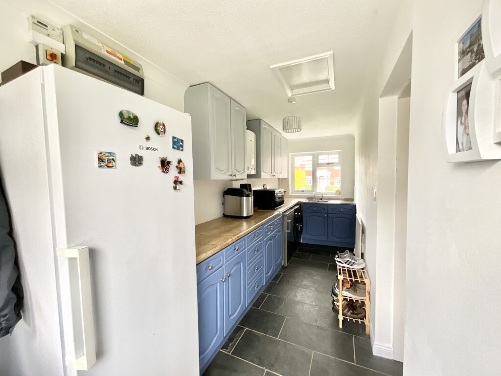 Meadow Close, Gnosall, ST20