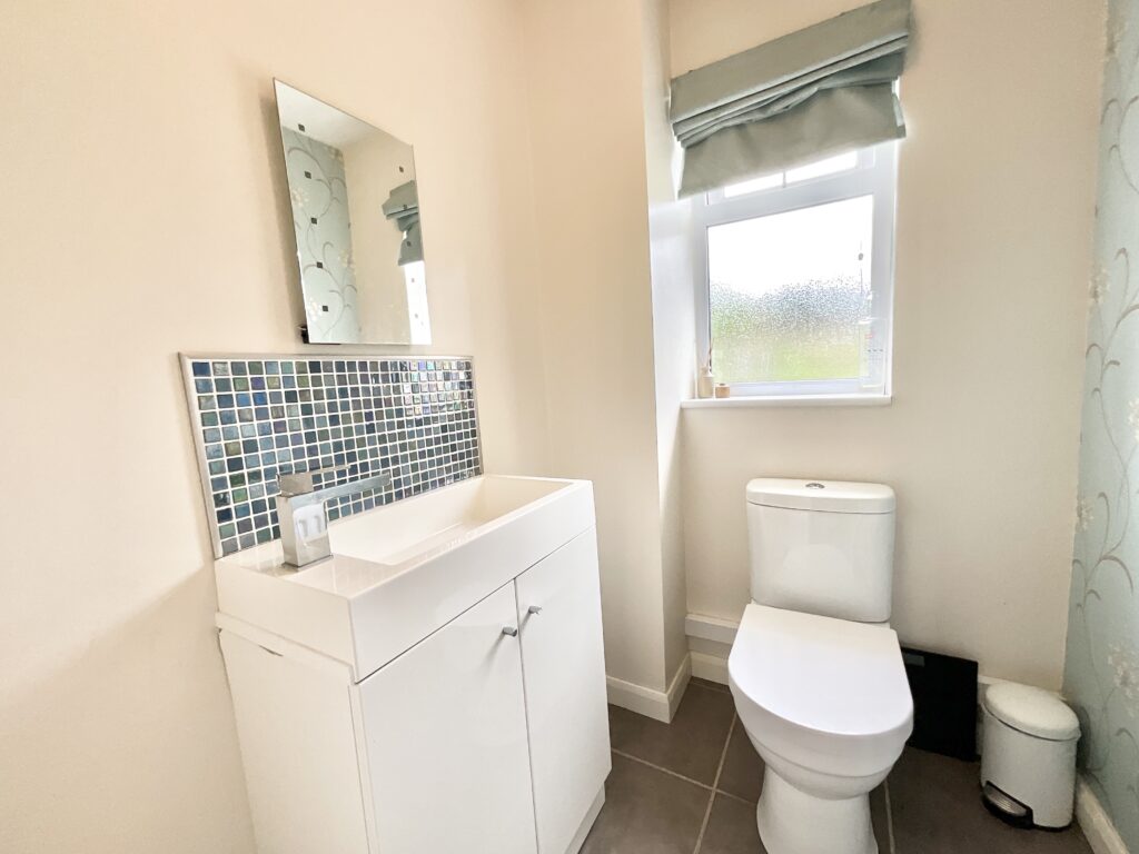 Meadow Close, Gnosall, ST20