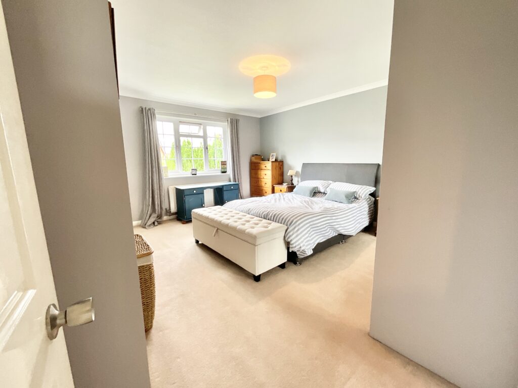 Meadow Close, Gnosall, ST20