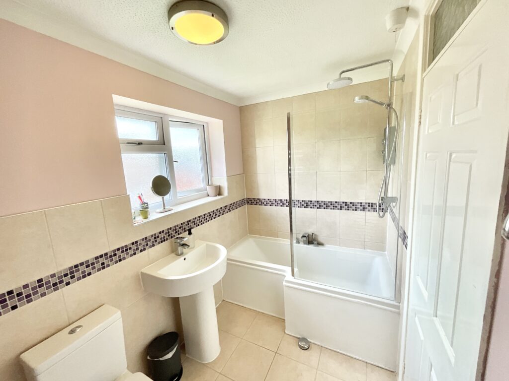 Meadow Close, Gnosall, ST20