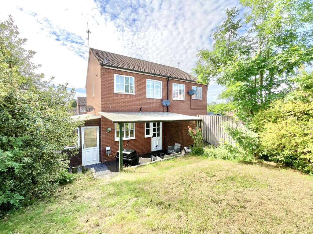 Far Ridding, Gnosall, ST20