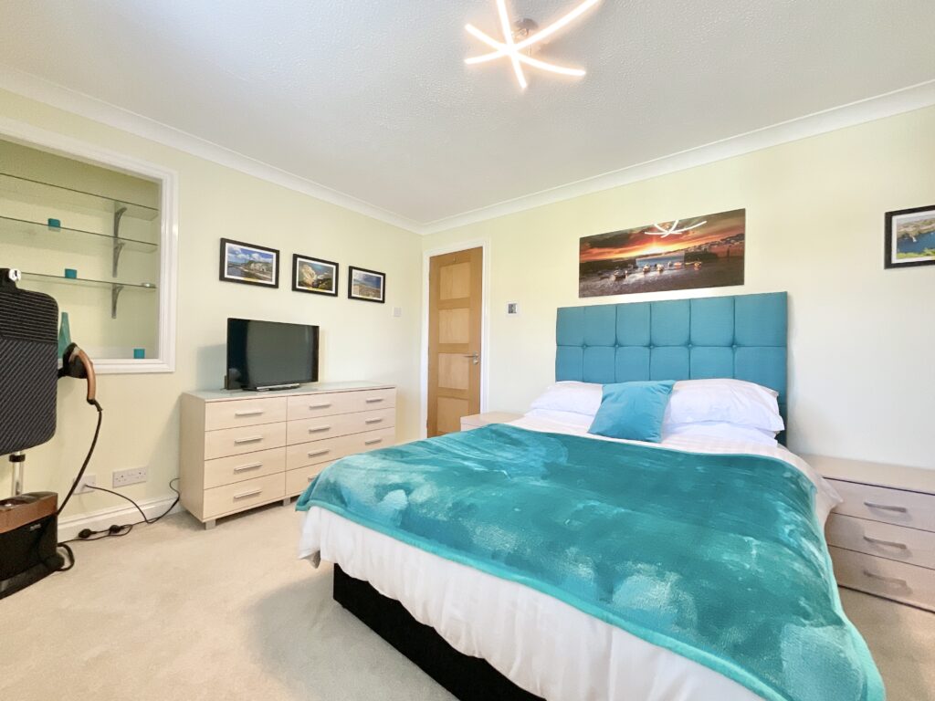 Moorhouse Court, Yarnfield, ST15
