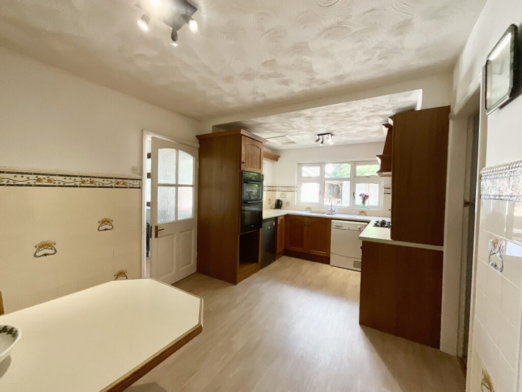 Station Road, Barlaston, ST12