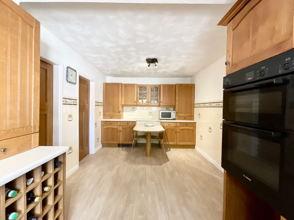 Station Road, Barlaston, ST12