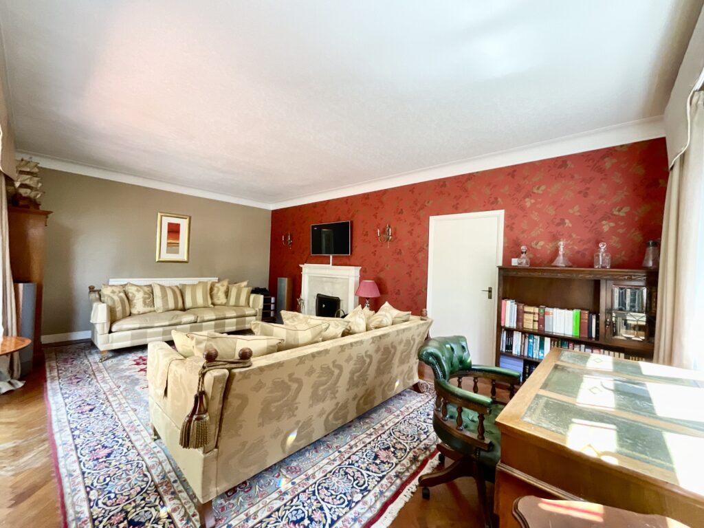 Station Road, Barlaston, ST12