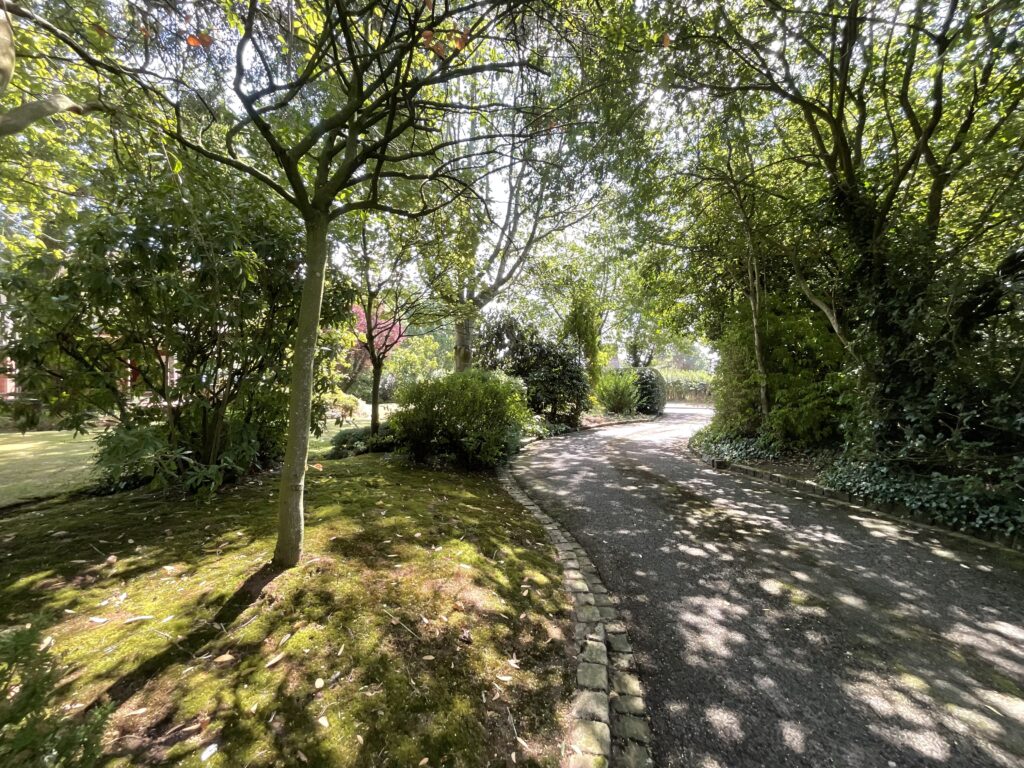Station Road, Barlaston, ST12