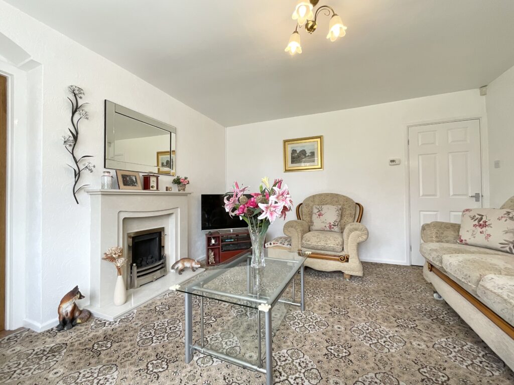 Caernarvon Road, Wistaston, CW2