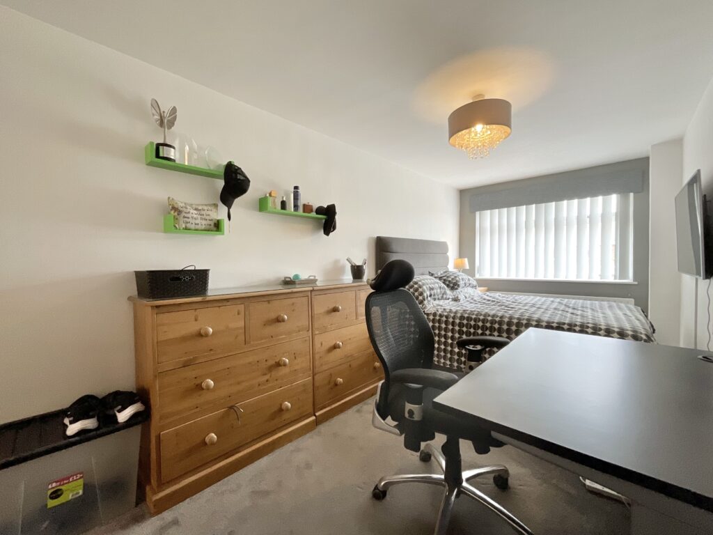 Woolston Drive, Hough, CW2