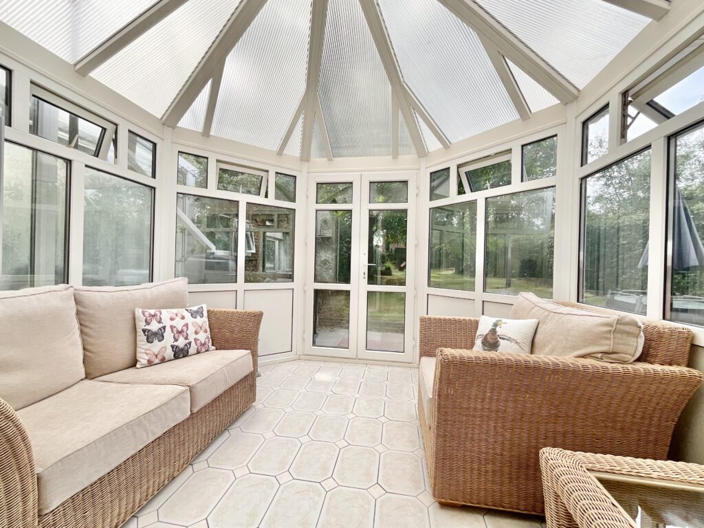 Gawsworth Avenue, Crewe, CW2