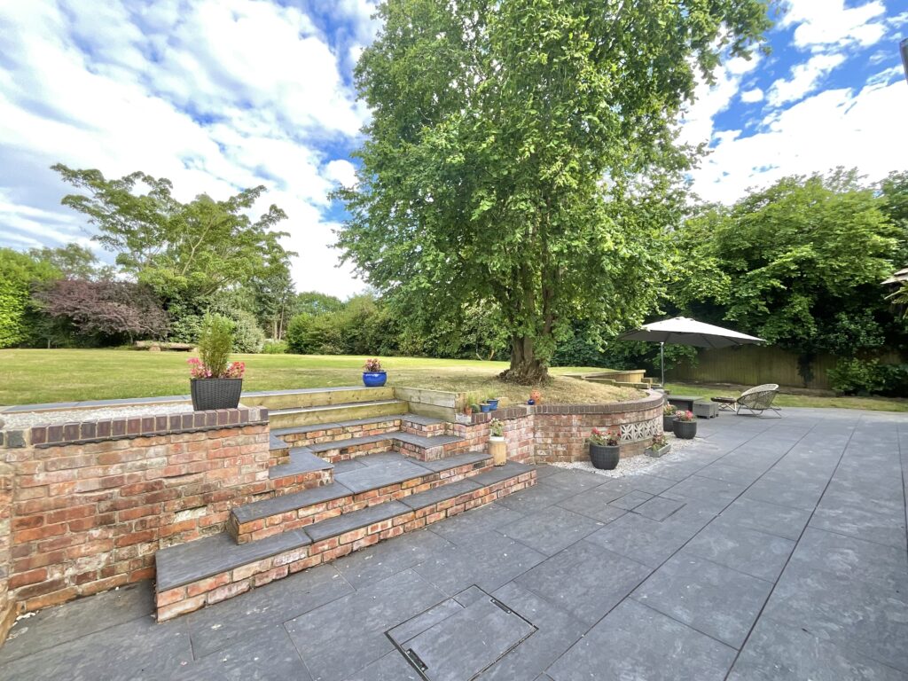 Crewe Road, Hatherton, CW5