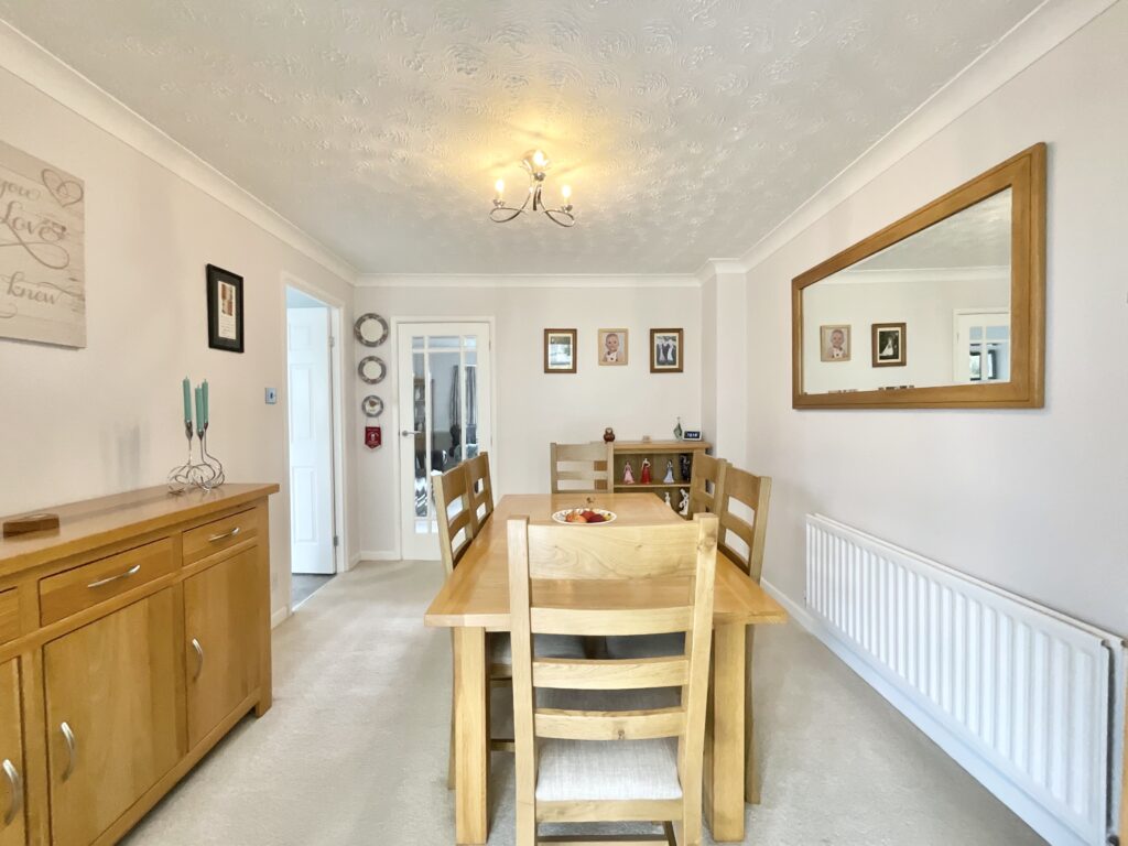 Linhope Grove, Stoke-On-Trent, ST3