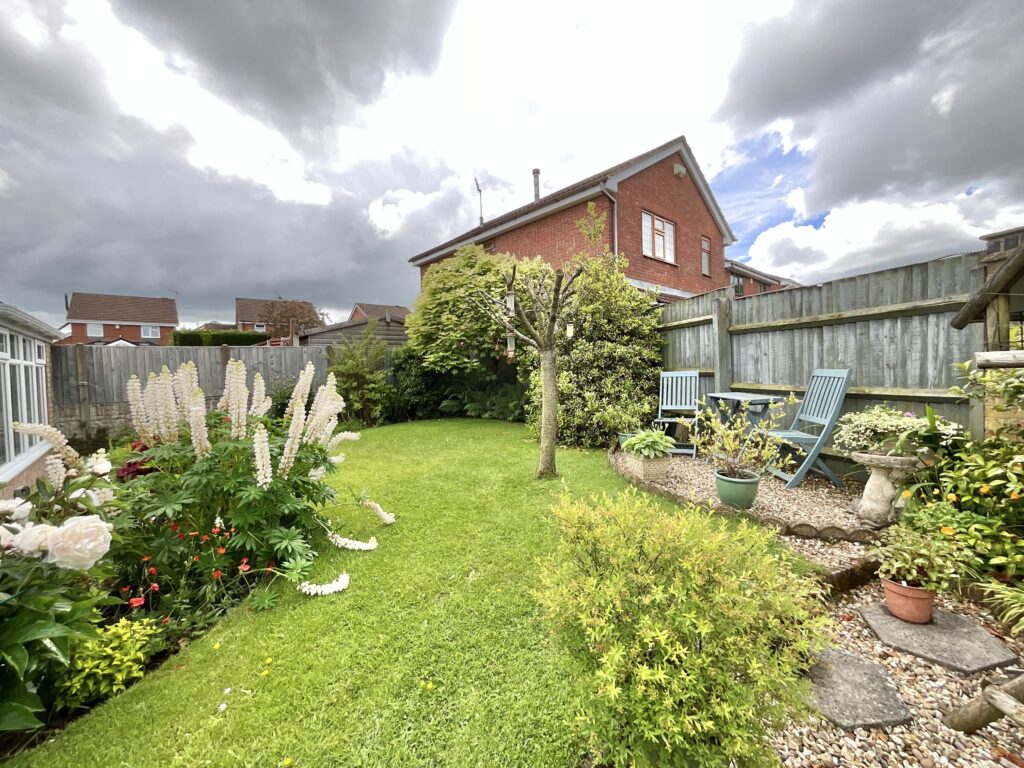Linhope Grove, Stoke-On-Trent, ST3