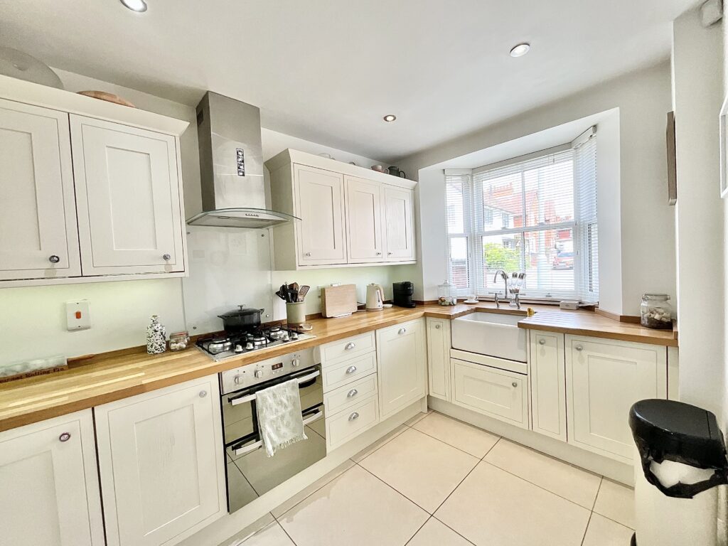 Stone Road, Uttoxeter, ST14