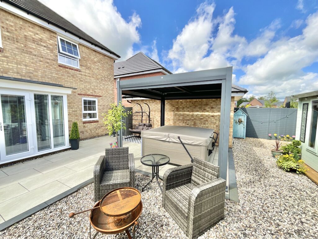 Cliff Aucott Crescent, Alsager, ST7