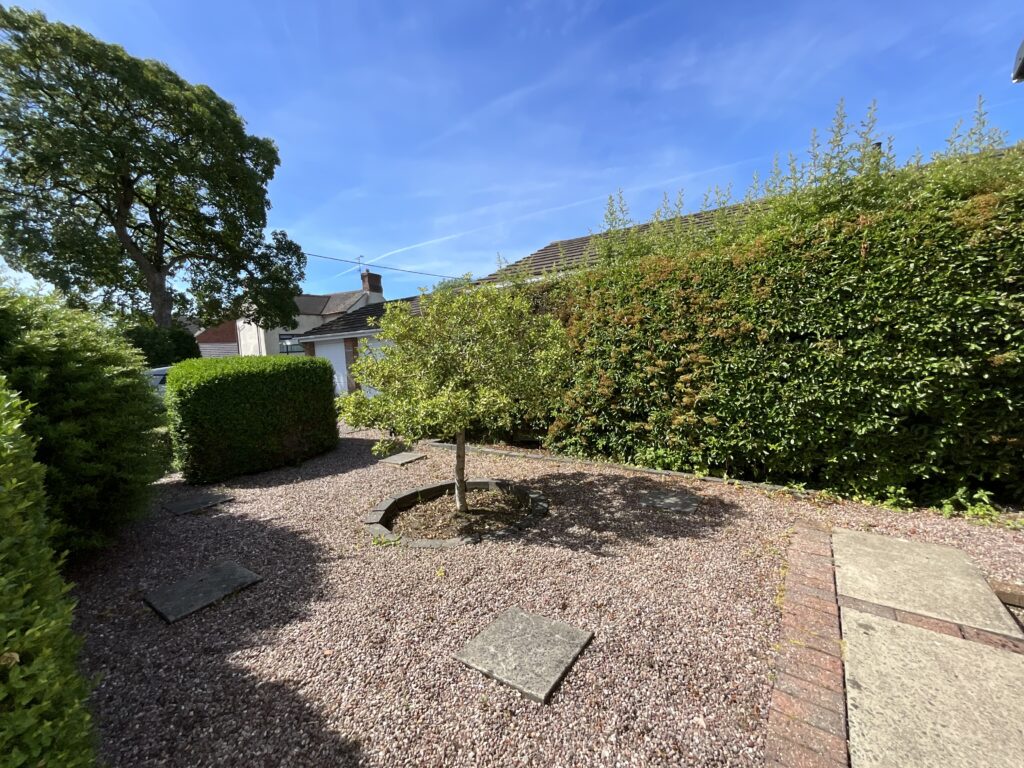 Giles Close, Cheadle, ST10