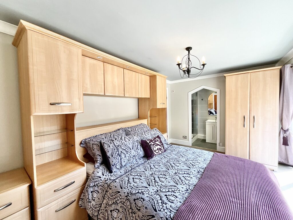 Mollatts Wood Road, Leek, ST13
