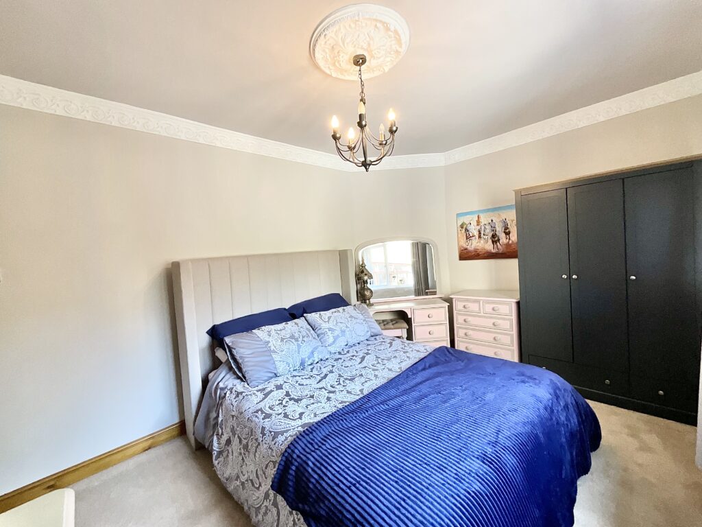 Mollatts Wood Road, Leek, ST13