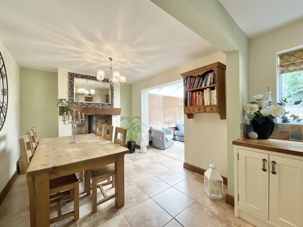 Sandy Lane, Aston, CW5