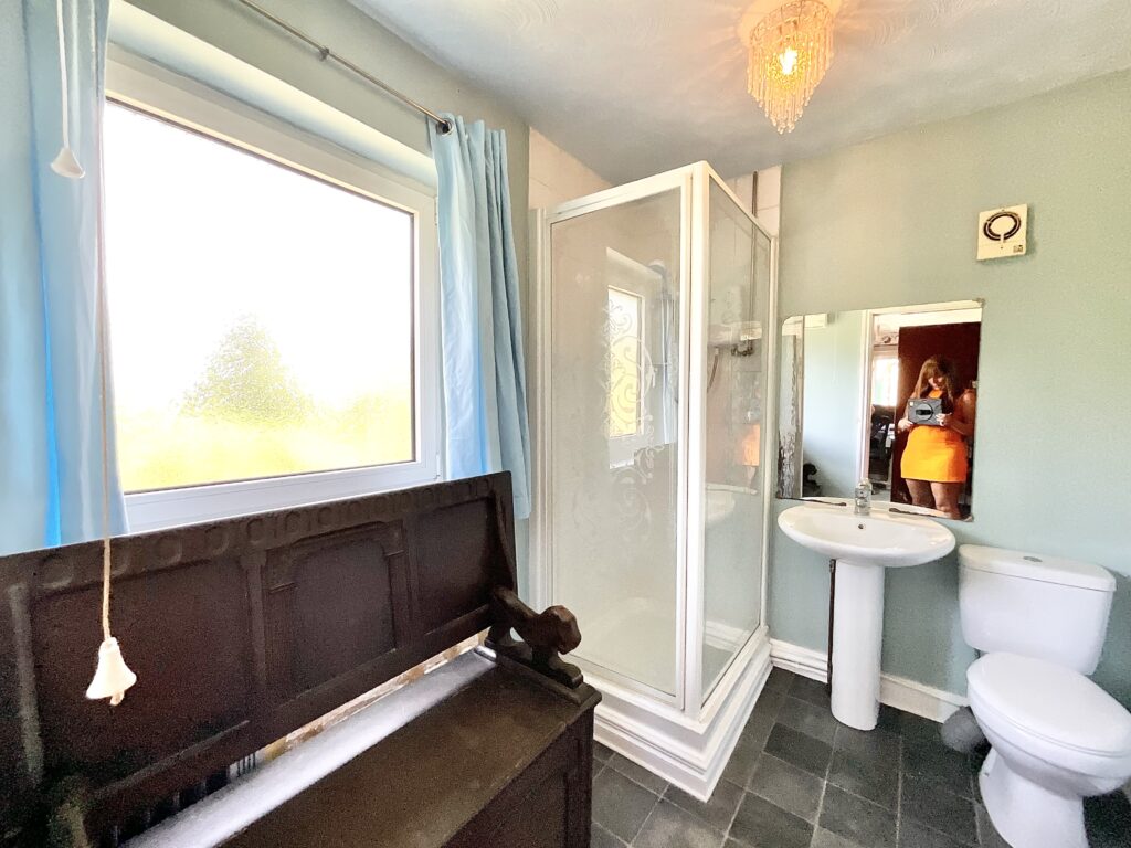 Mollatts Wood Road, Leek, ST13