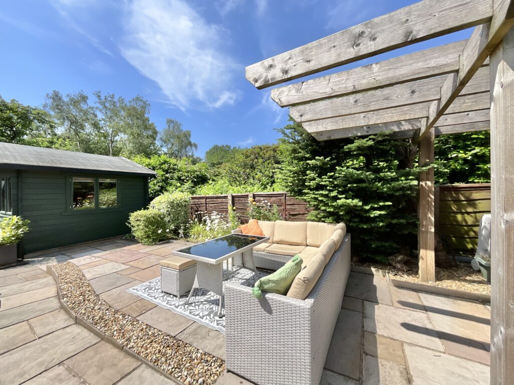 Mollatts Wood Road, Leek, ST13