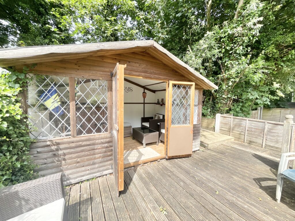 Sandy Lane, Aston, CW5