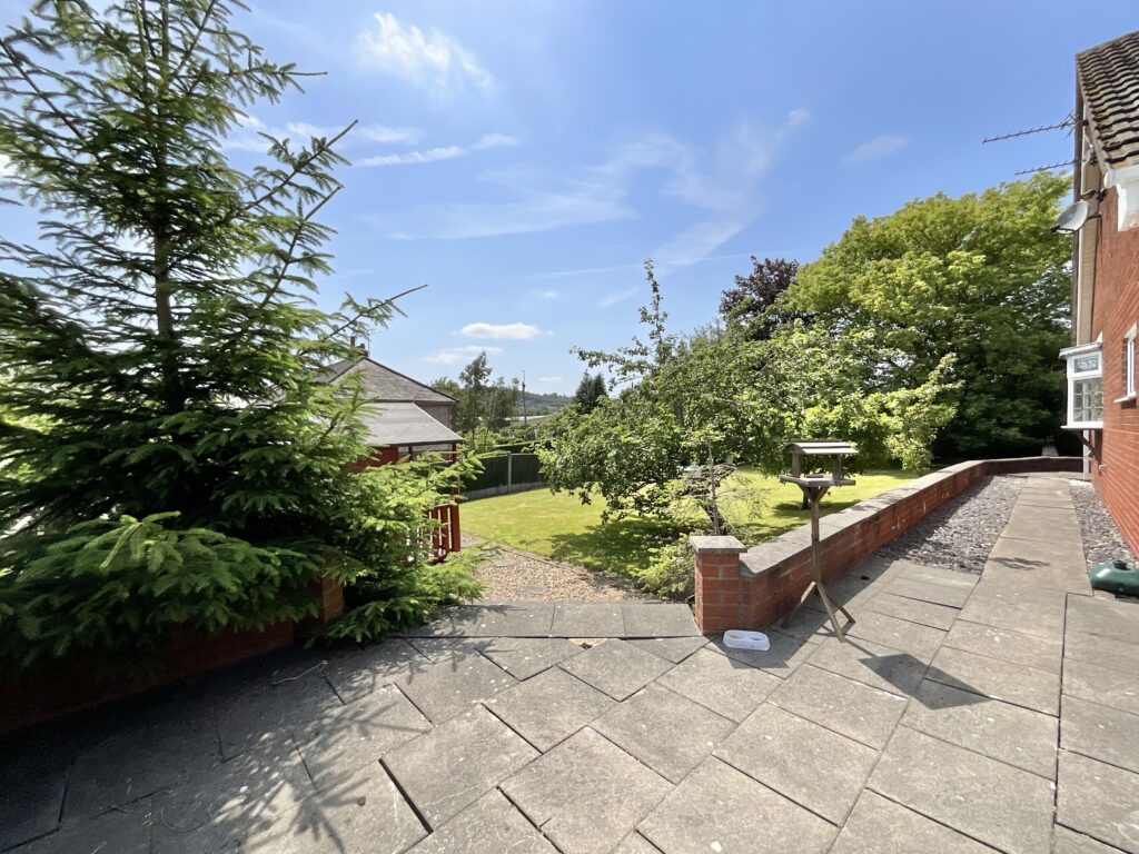 Froghall Road, Cheadle, ST10