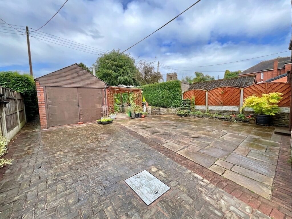 Uttoxeter Road, Draycott, ST11