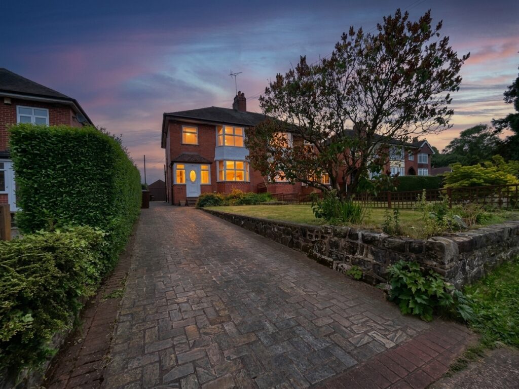 Uttoxeter Road, Draycott, ST11