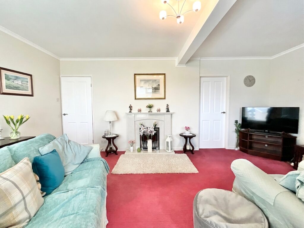 Yarnfield Close, Stoke-On-Trent, ST3