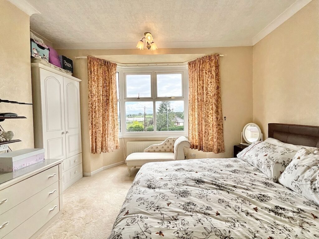 Uttoxeter Road, Draycott, ST11