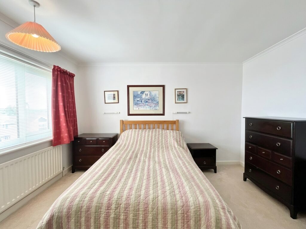Yarnfield Close, Stoke-On-Trent, ST3