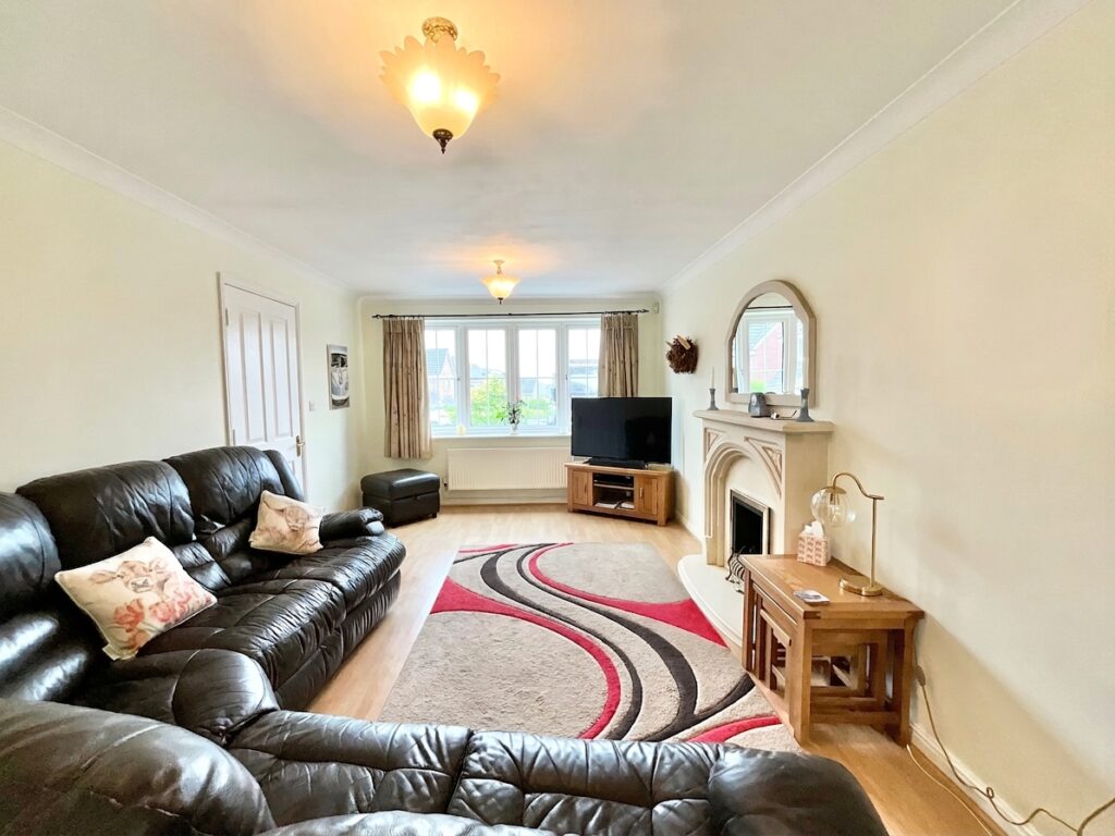 Havensfield Drive, Tean, ST10
