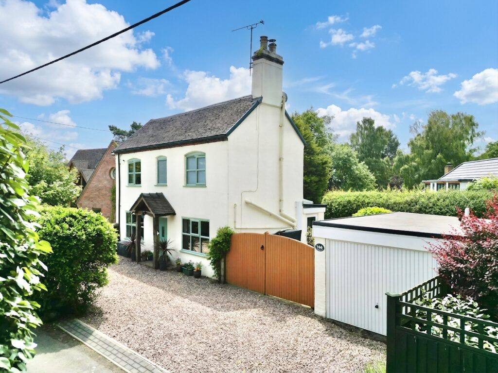 Chapel Lane, Hookgate, TF9